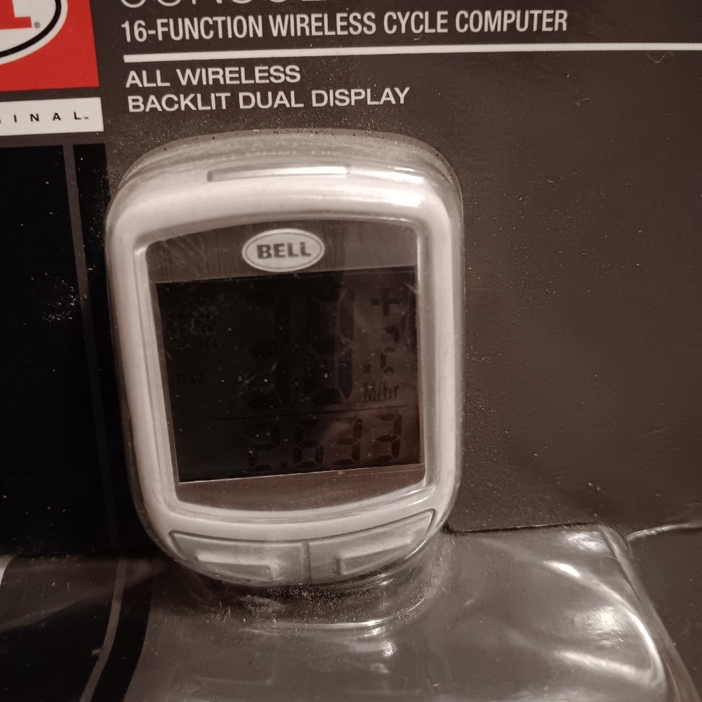 Bell Console 300 Digital Wireless 16 Function Cycle Computer Dual Display New - Picture 2 of 9